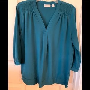 🌹 Pretty Teal Blue 3/4 Sleeve Blouse!